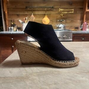 Maypol Navy Blue Wedge Sandals